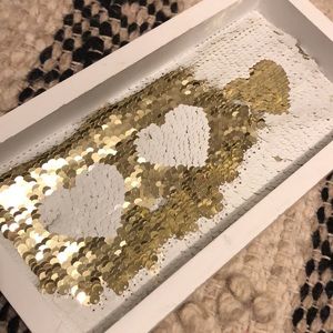 Decorative reversible sequin hearts